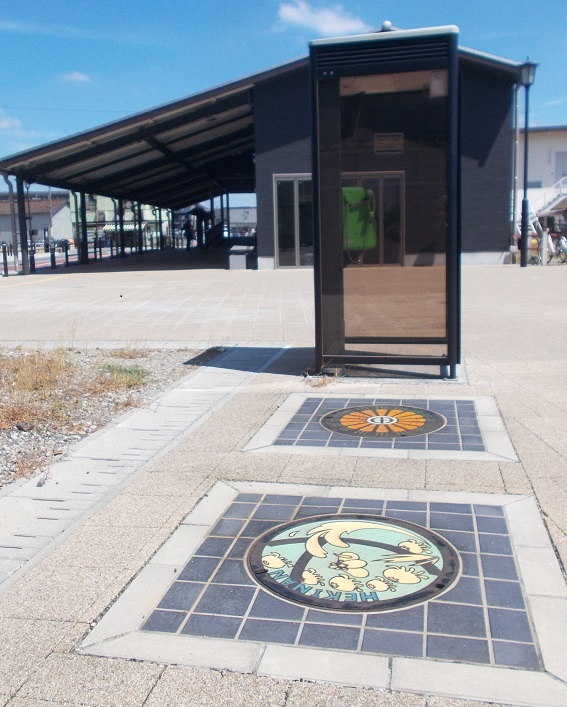 碧南市マンホール