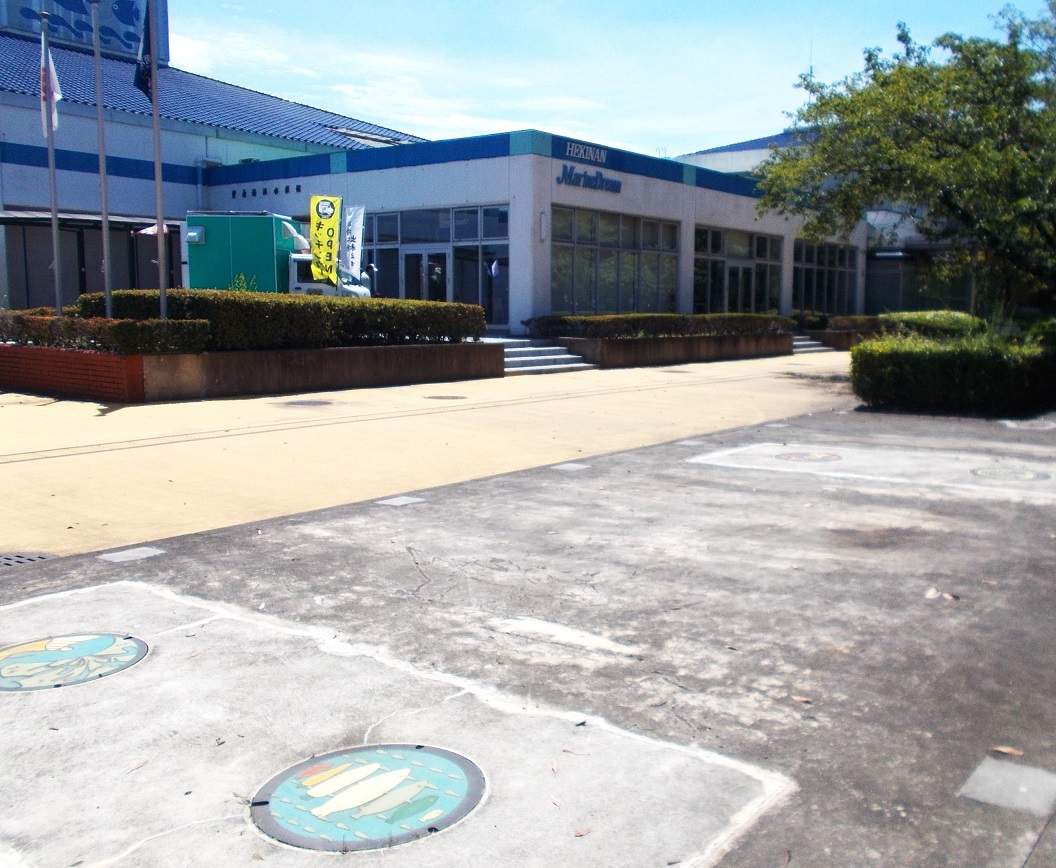 碧南市マンホール