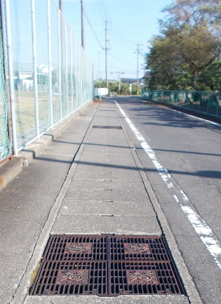 糸貫町側溝蓋
