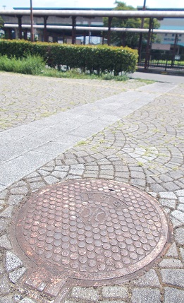 �q�~�s�}���z�[��