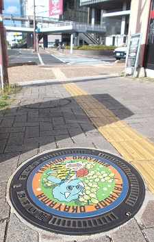 岡山市岡山シーガルズマンホール