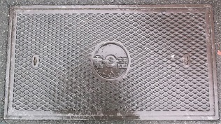 春日市マンホール