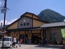 �i�q���O�w