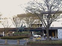 �i�q�F���w