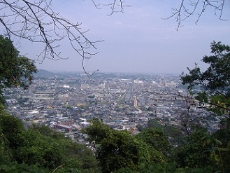 �F�{�s����]