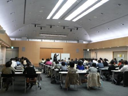 �u���̗l�q