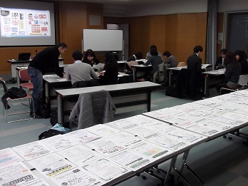 �u�t�E�g�c���F