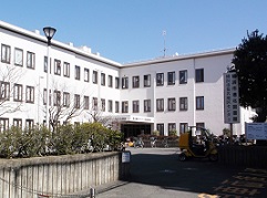 横浜市港北図書館