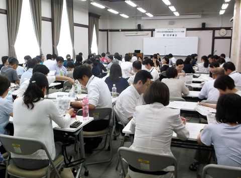 �u���̗l�q