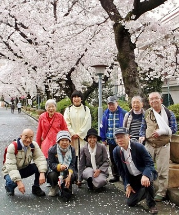 中浜下水道処理場お花見記念撮影